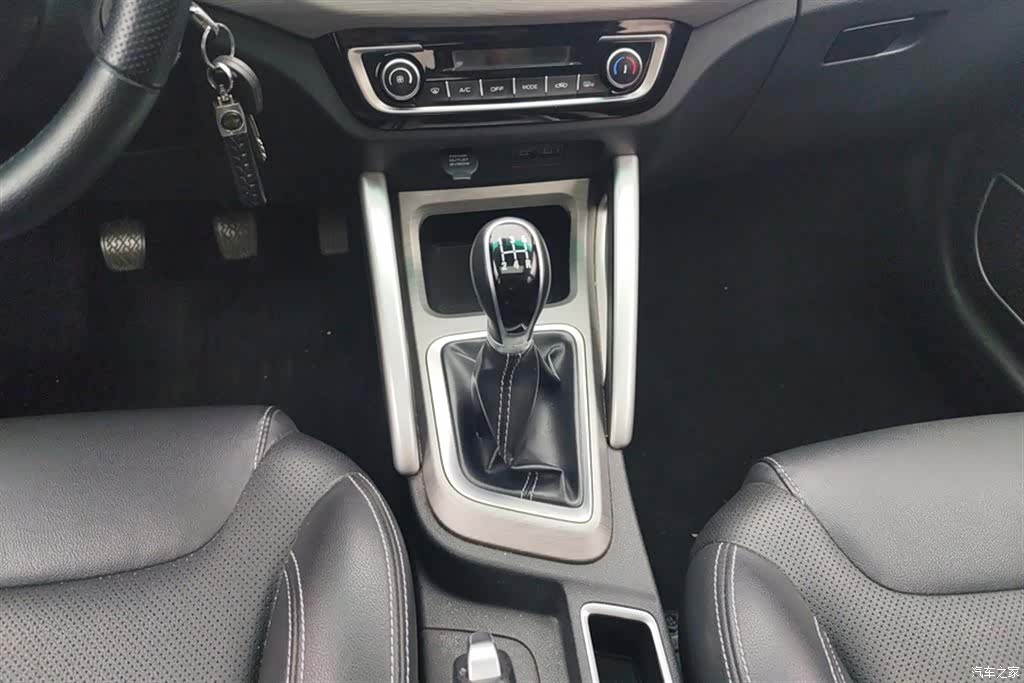 Geely X3, 2018 16