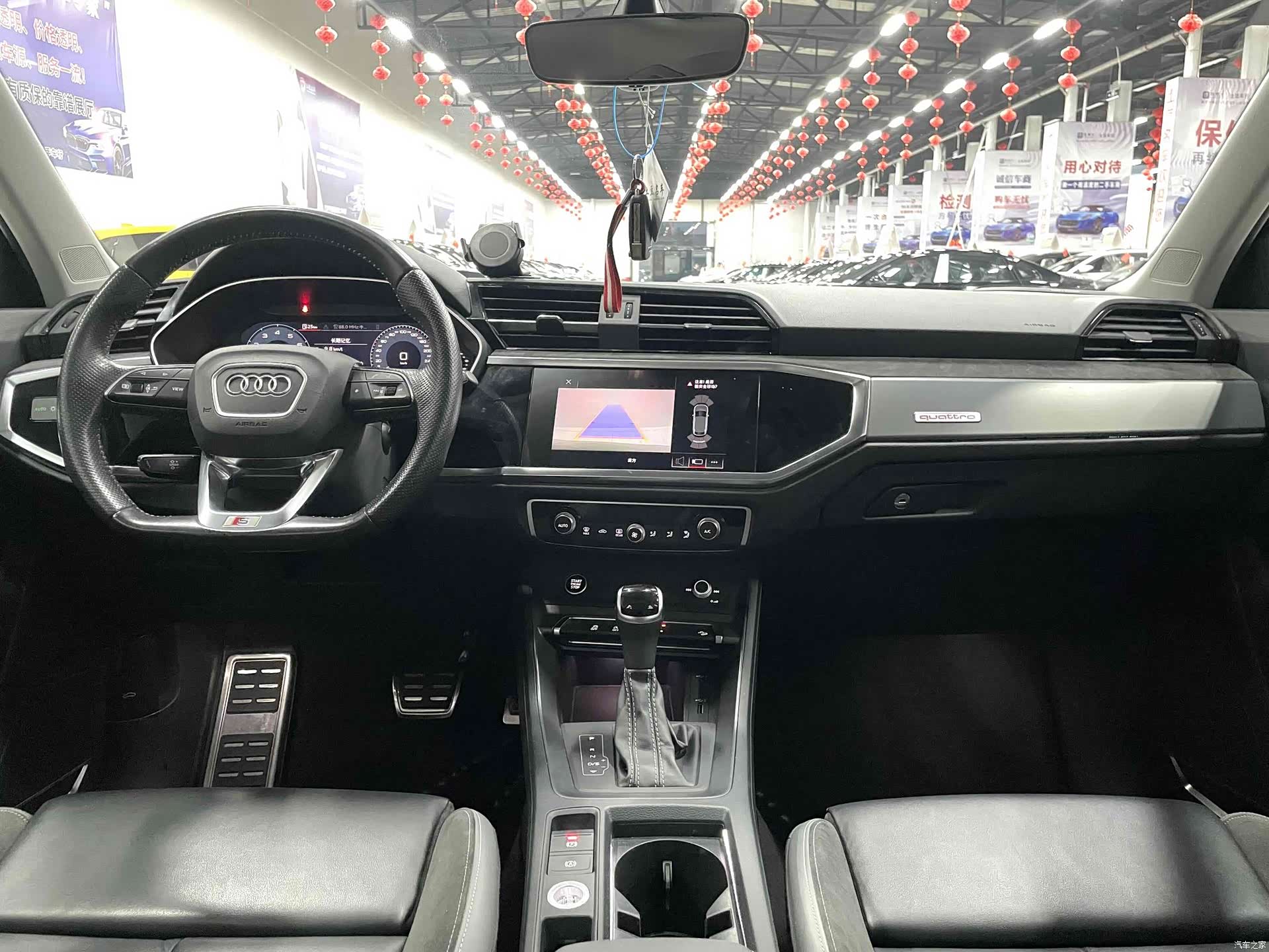 Audi Q3, 2021 9