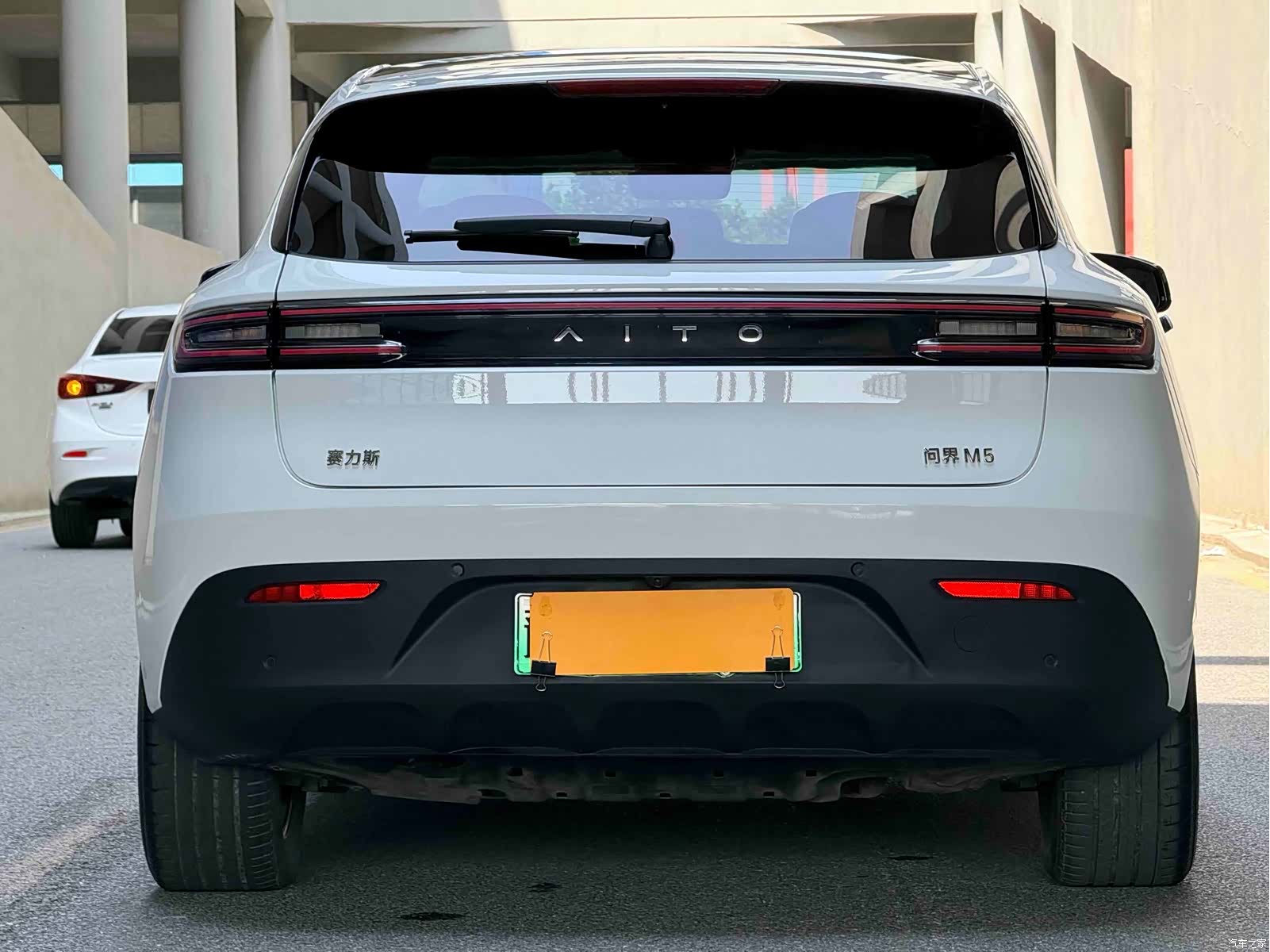 AITO M5, 2022 все фото