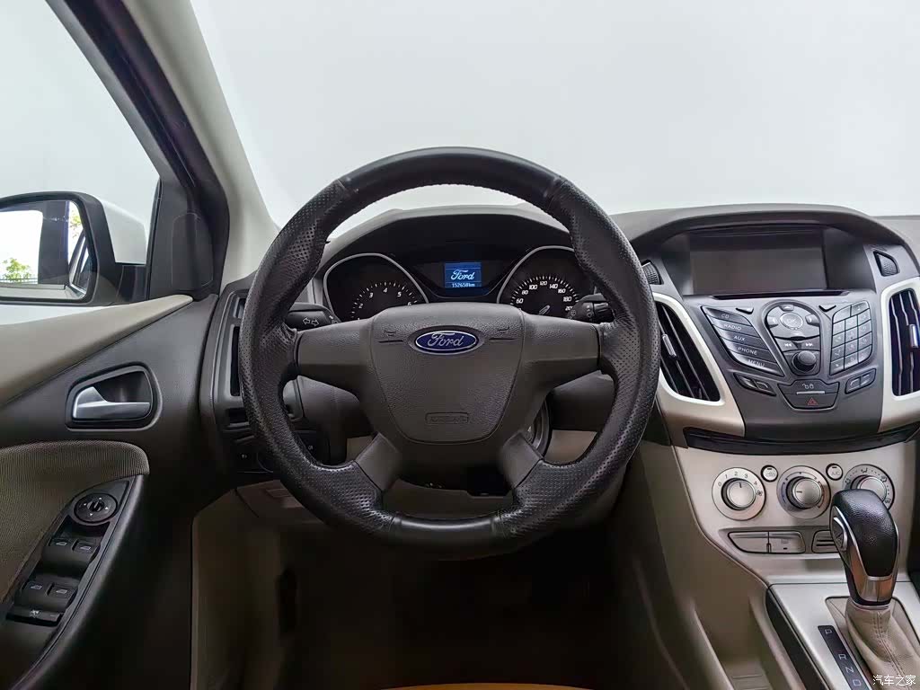 Ford Focus, 2013 11