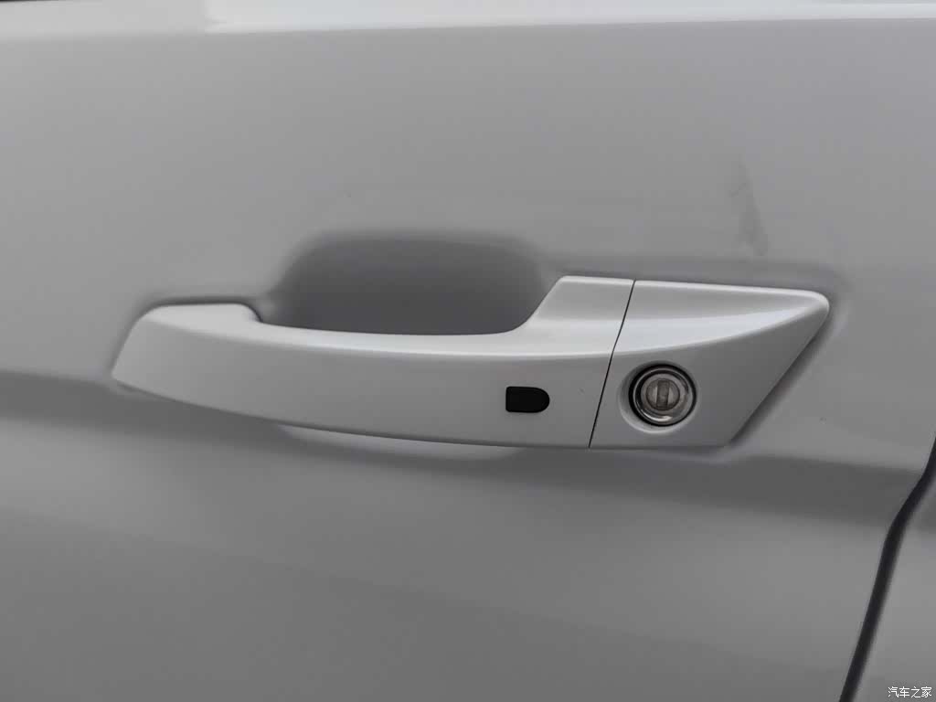 Changan CS75, 2022 18