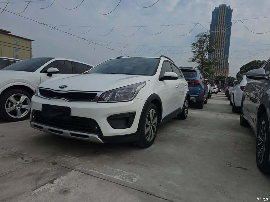 Kia KX, 2018 1