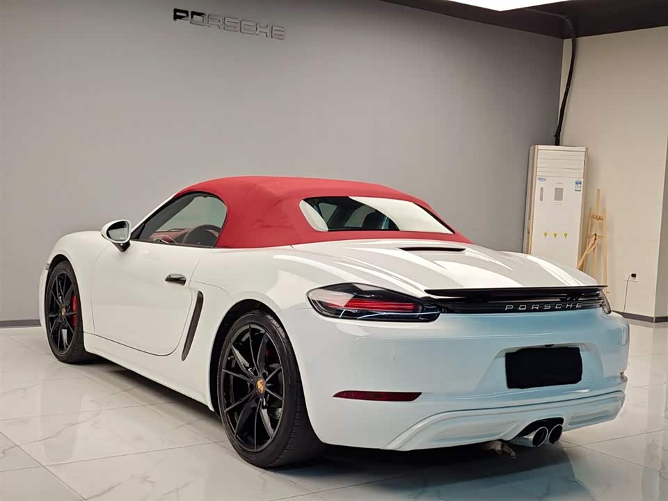 Porsche 718