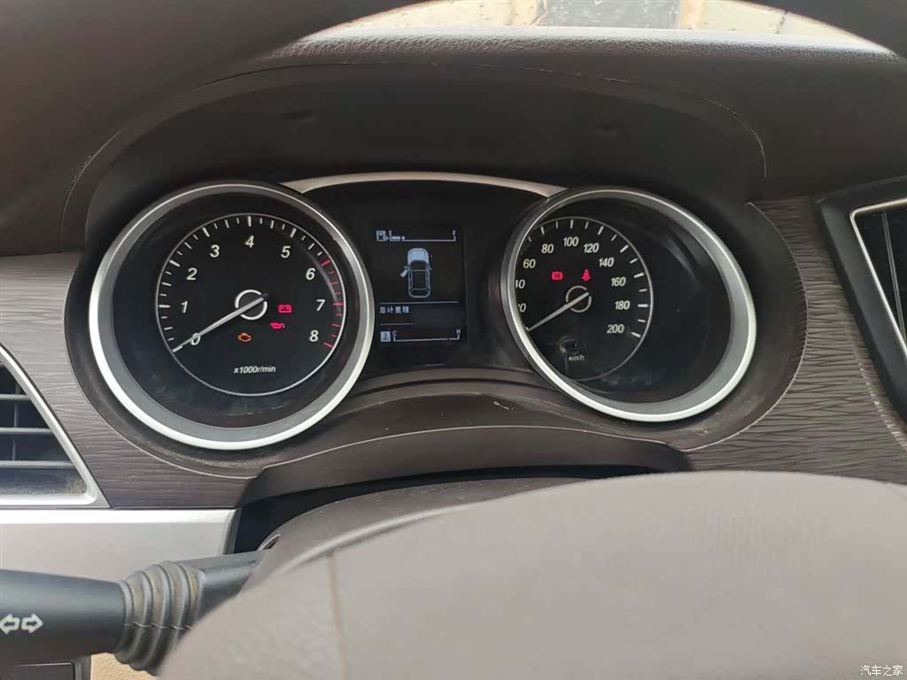 Wuling 730, 2018 3