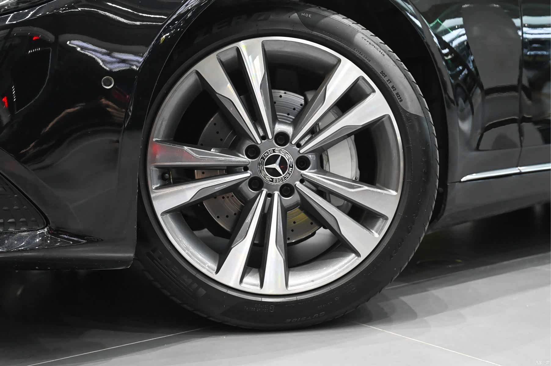 Mercedes-Benz S-Class, 2019 24