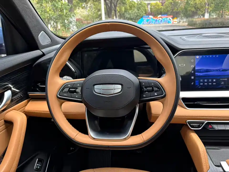 Geely Monjaro plug-in-hybrid