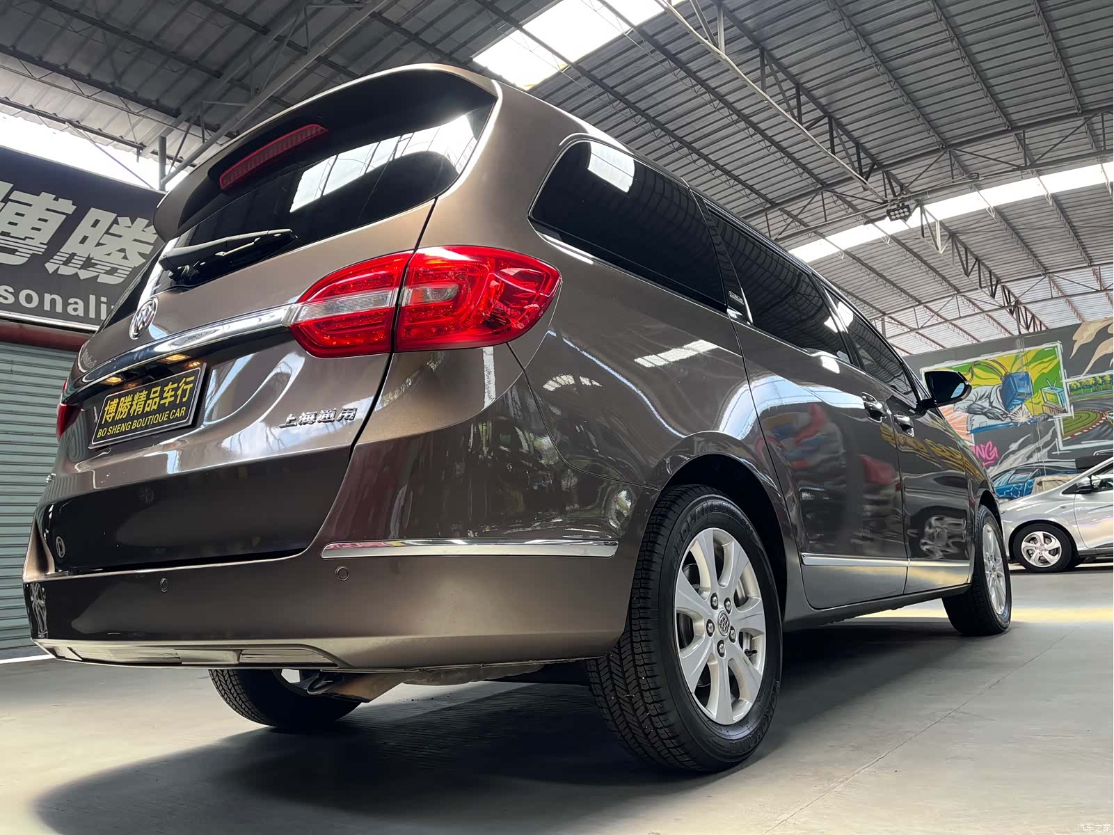 Buick GL8, 2014 11