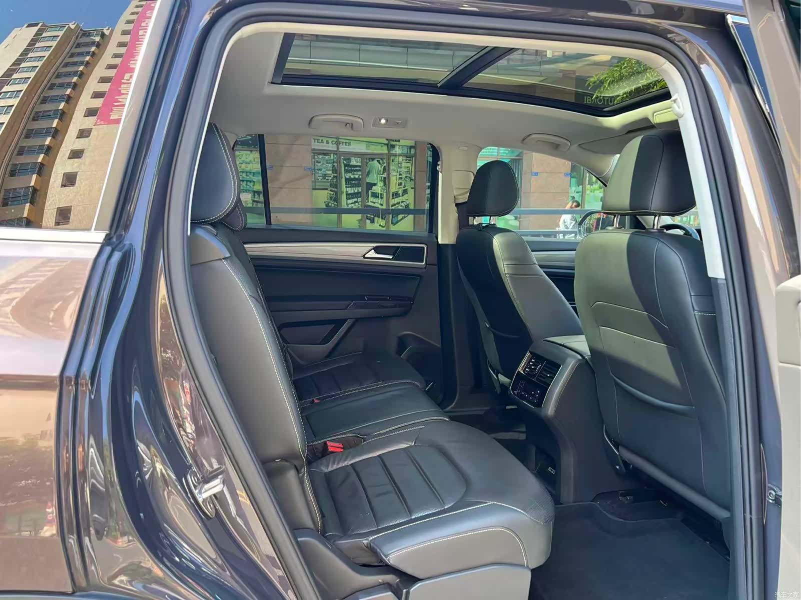 Volkswagen Teramont, 2018 11