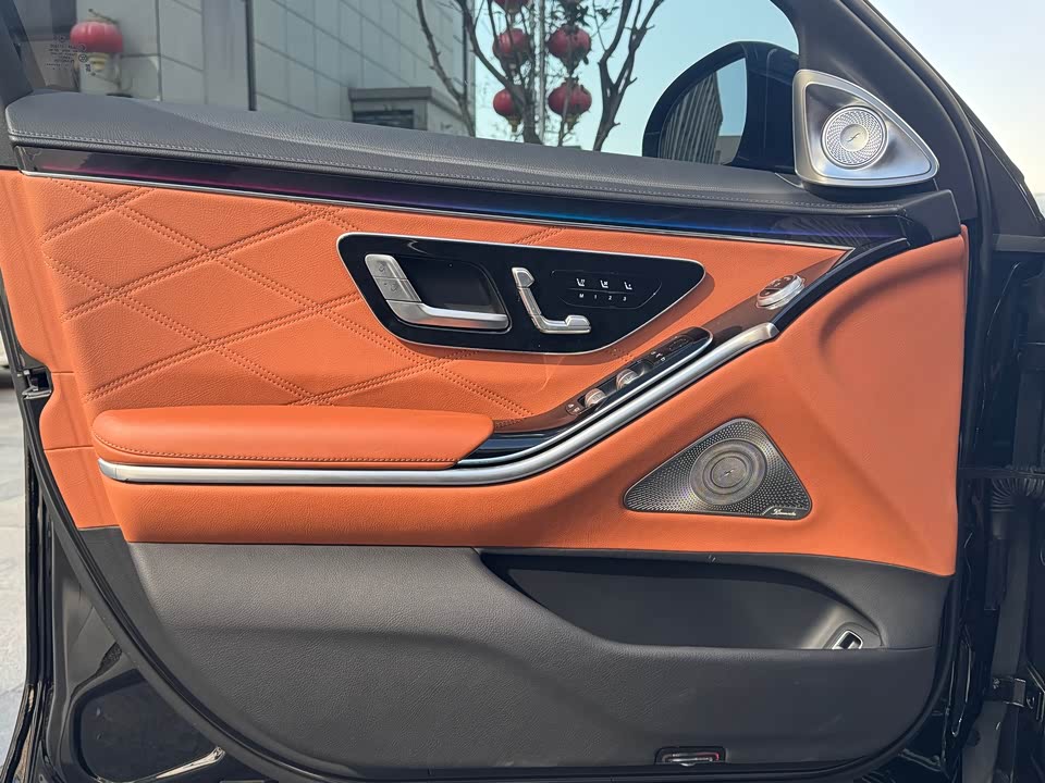 Mercedes-Benz Maybach S-class