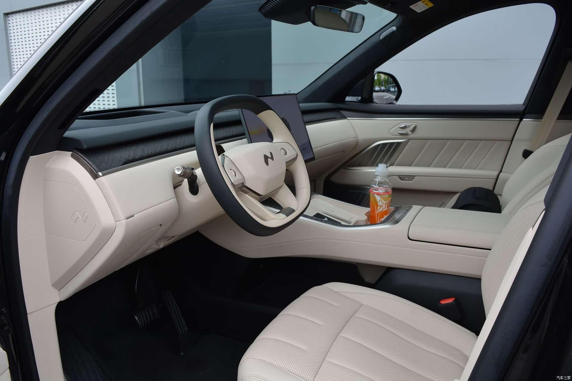 NIO L90, 2025 7