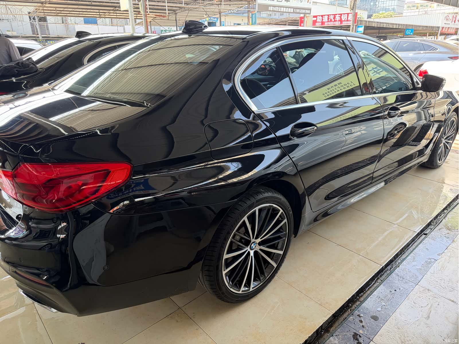 BMW 5 Series, 2018 6