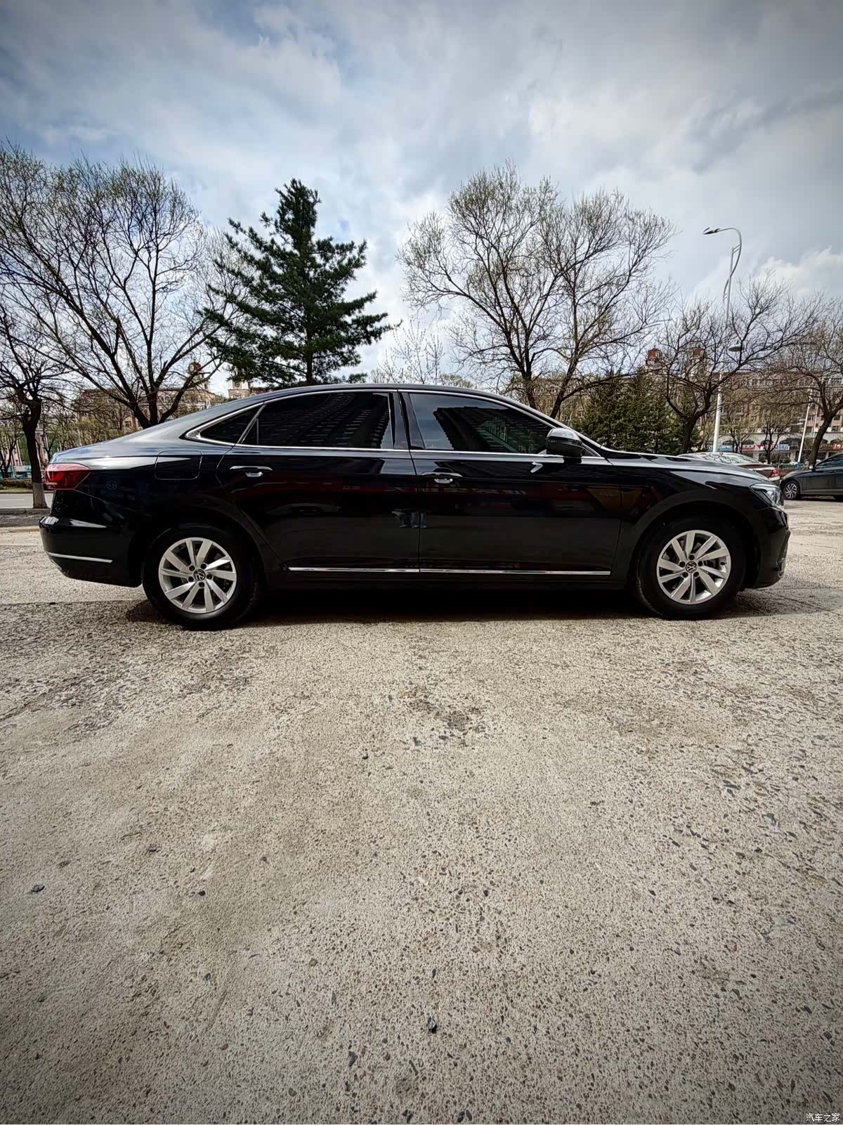 Volkswagen Passat, 2022 7
