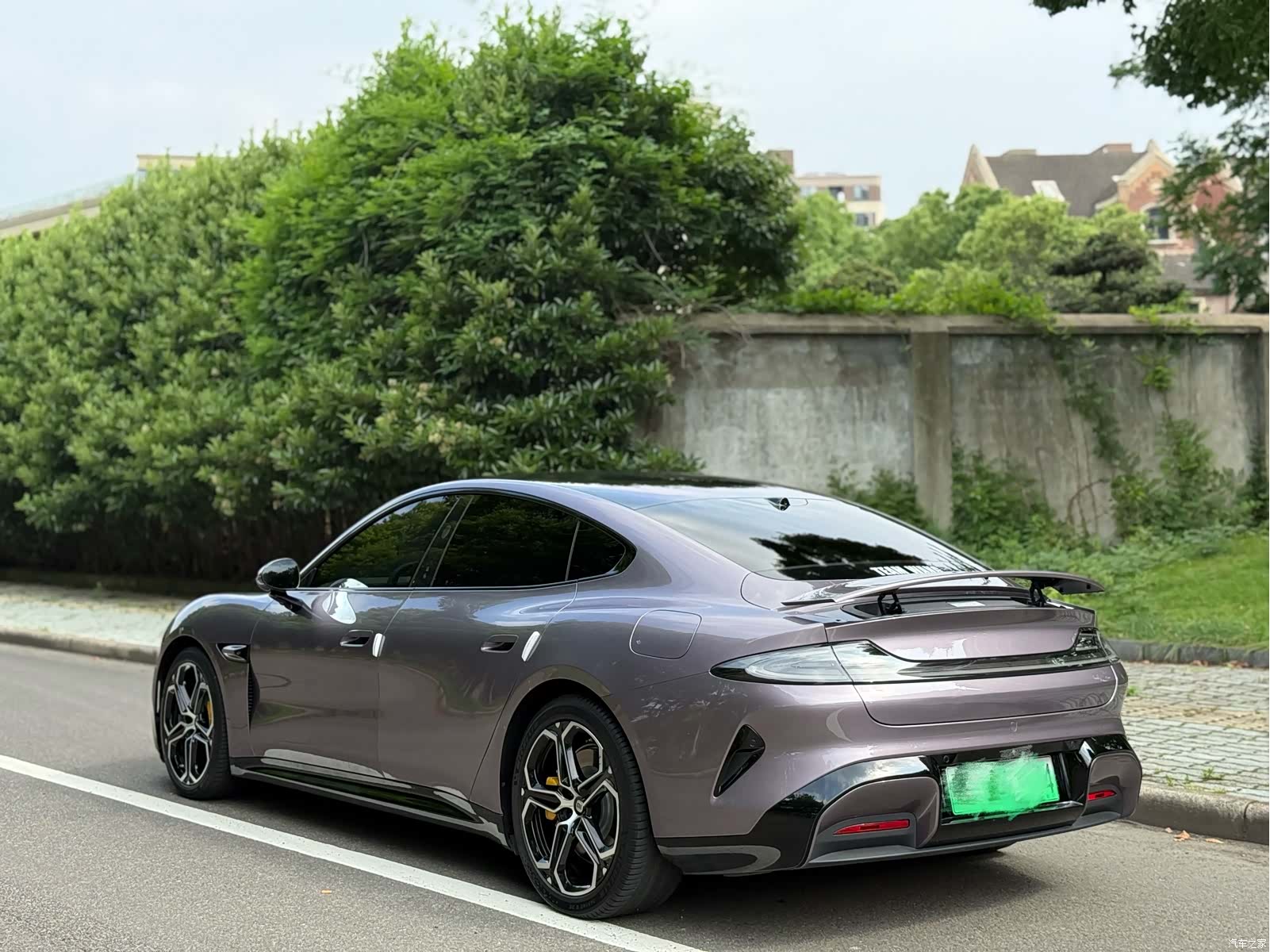 Xiaomi SU7, 2024 9