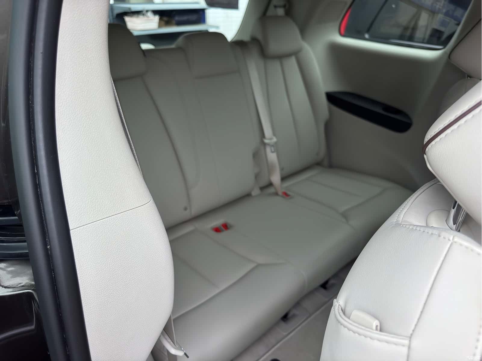 Buick GL8, 2020 13