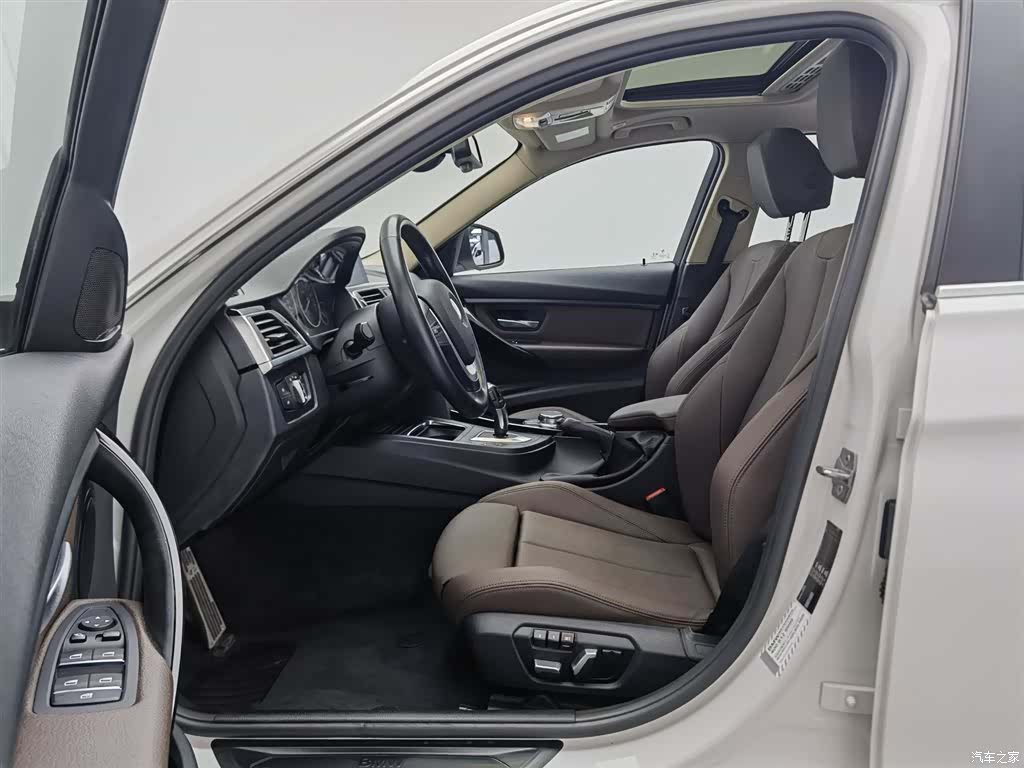 BMW 3 Series, 2019 10