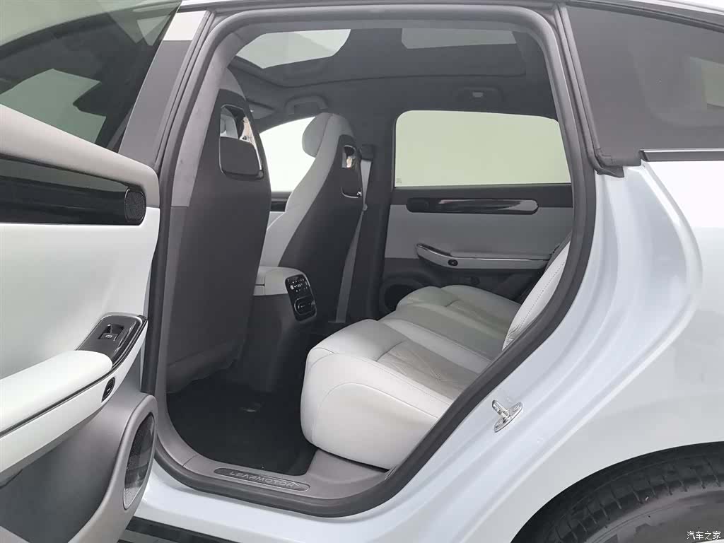 Leapmotor C01, 2024 15