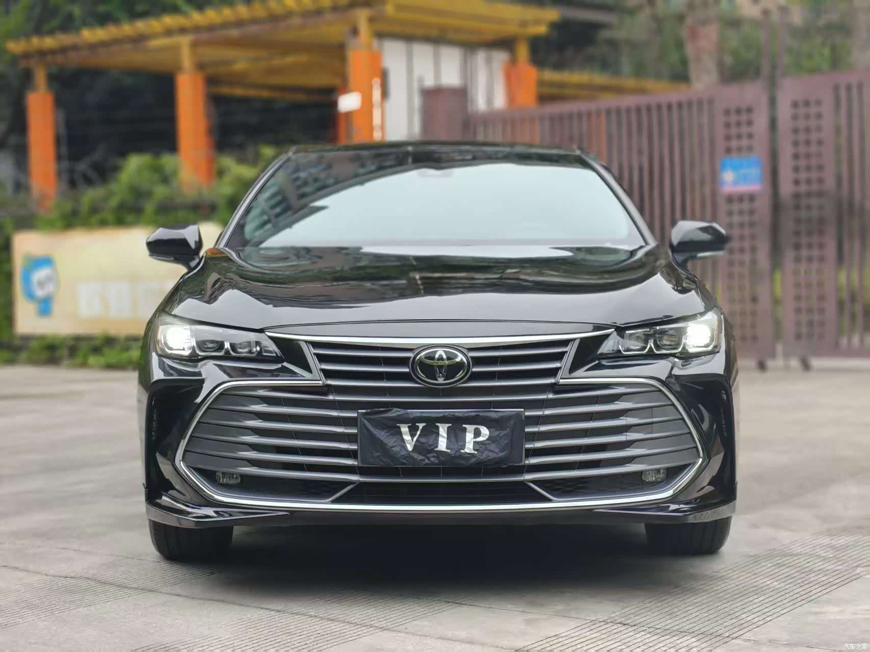 Toyota Avalon, 2022 2
