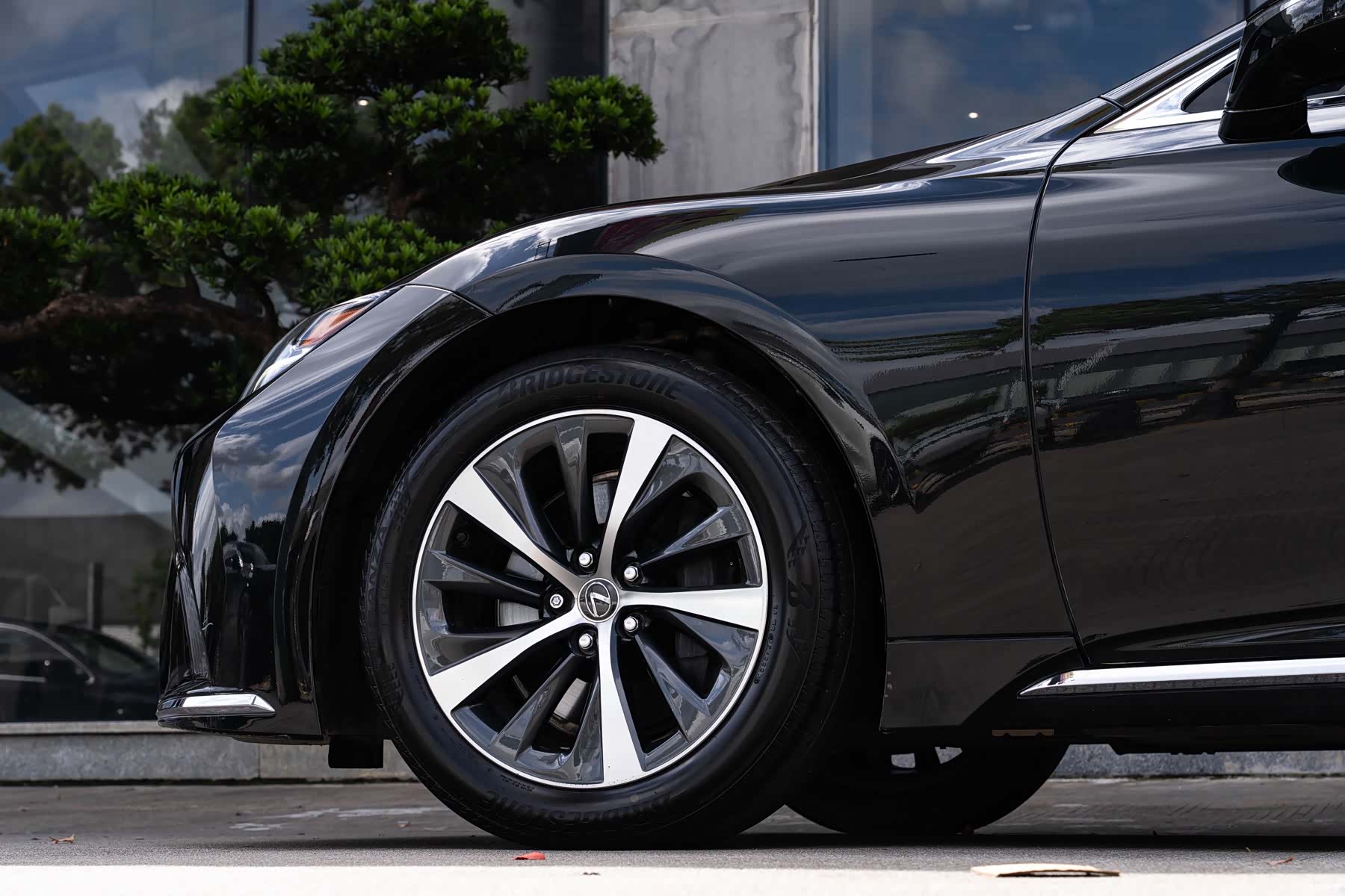 Lexus LS, 2023 8