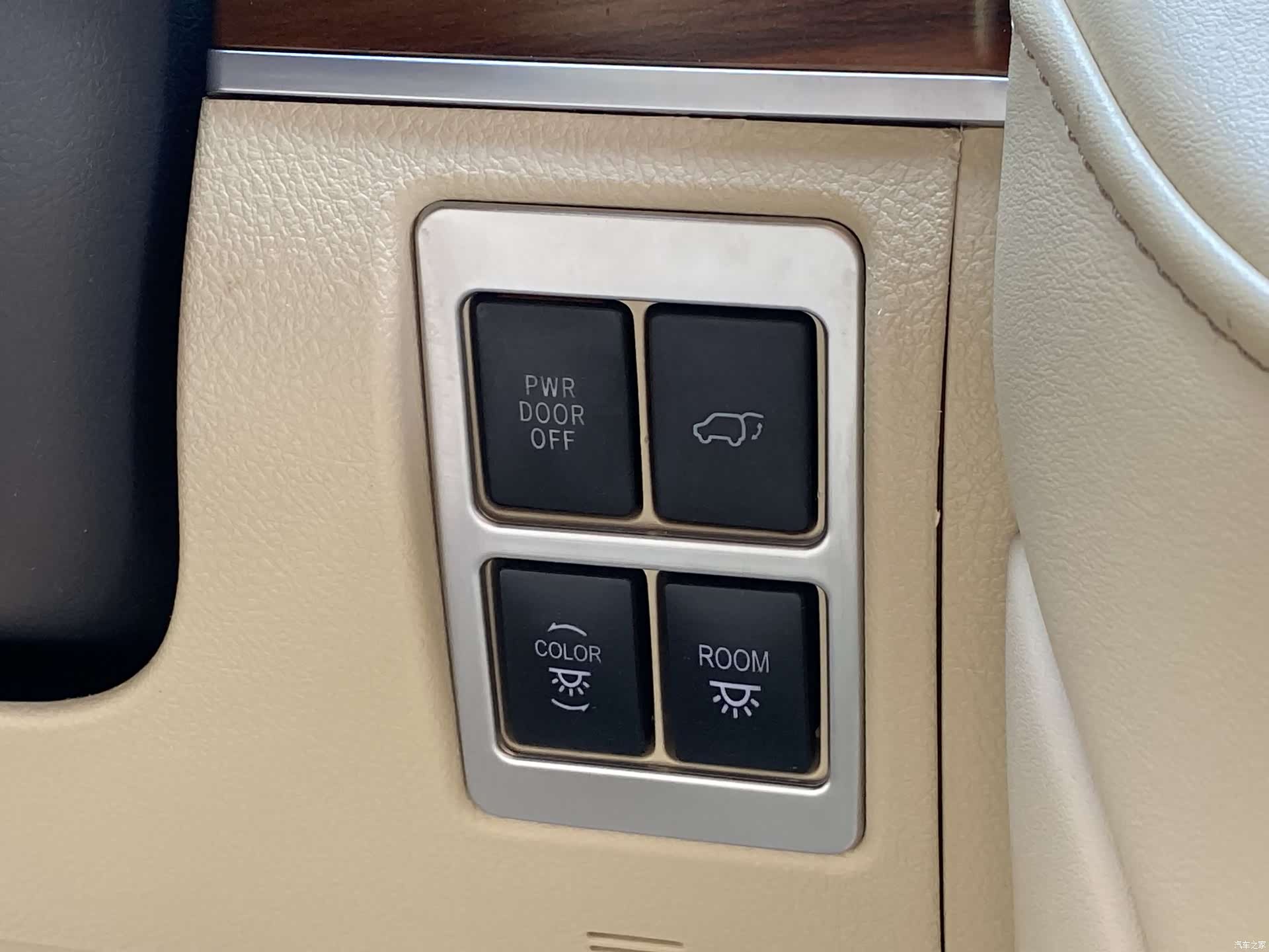 Toyota Land Cruiser, 2017 22