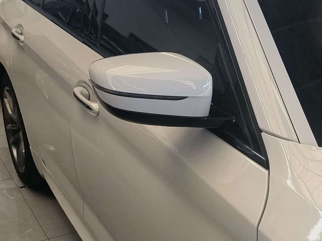 BMW 5 Series, 2018 12