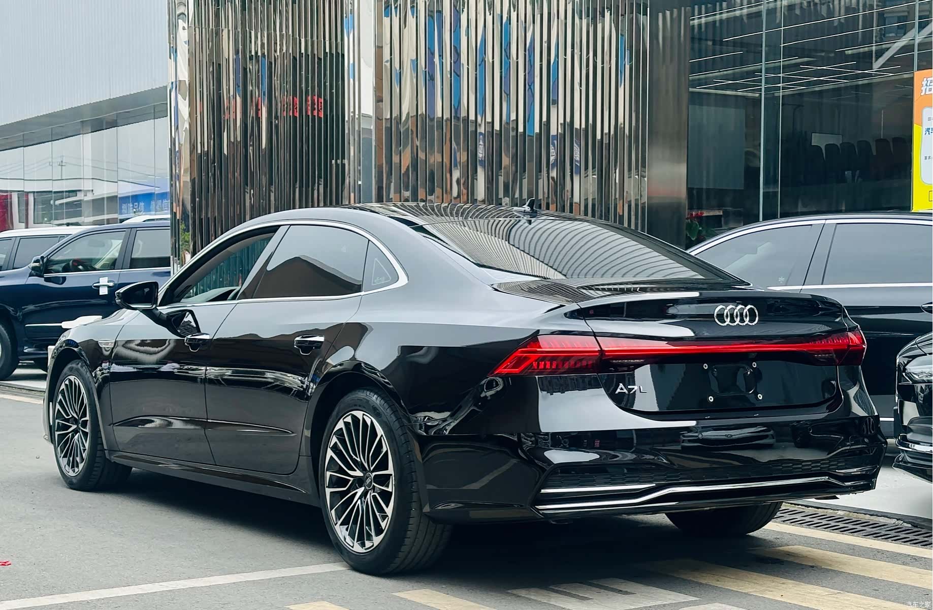 Audi A7L, 2025 3