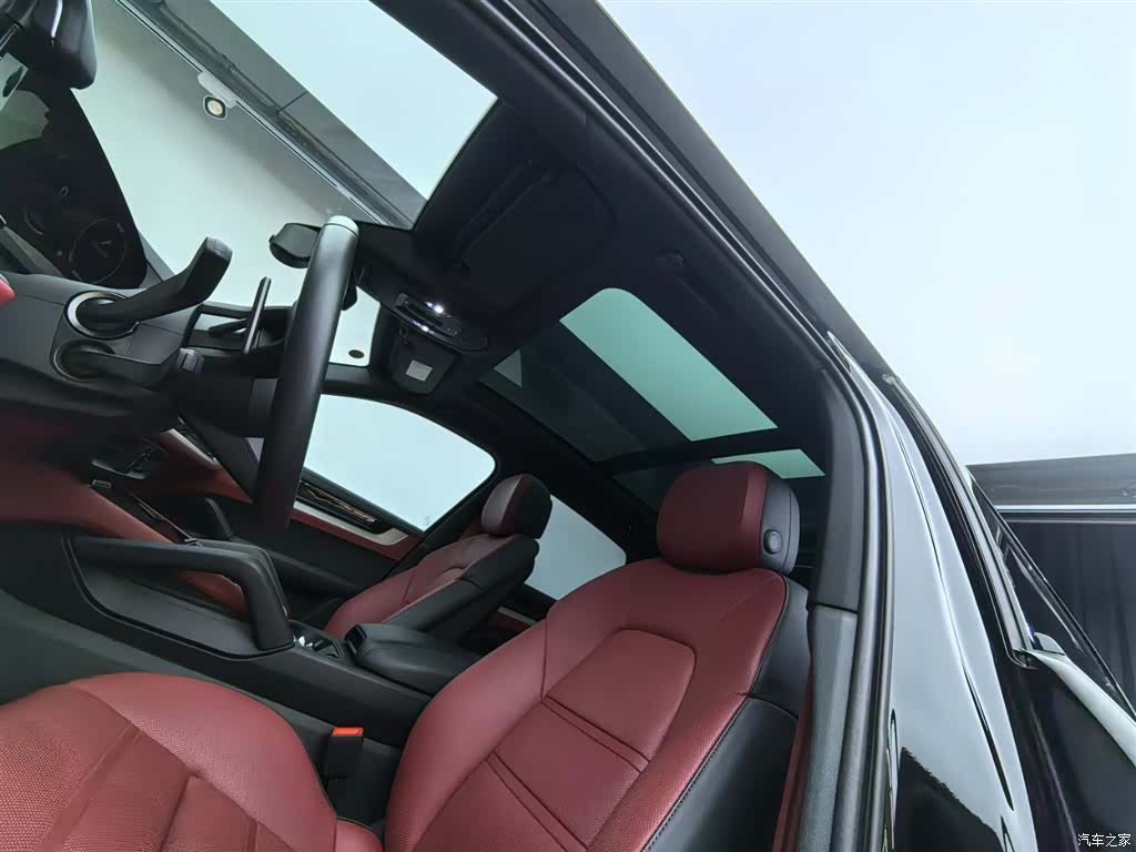 Porsche Cayenne, 2025 23