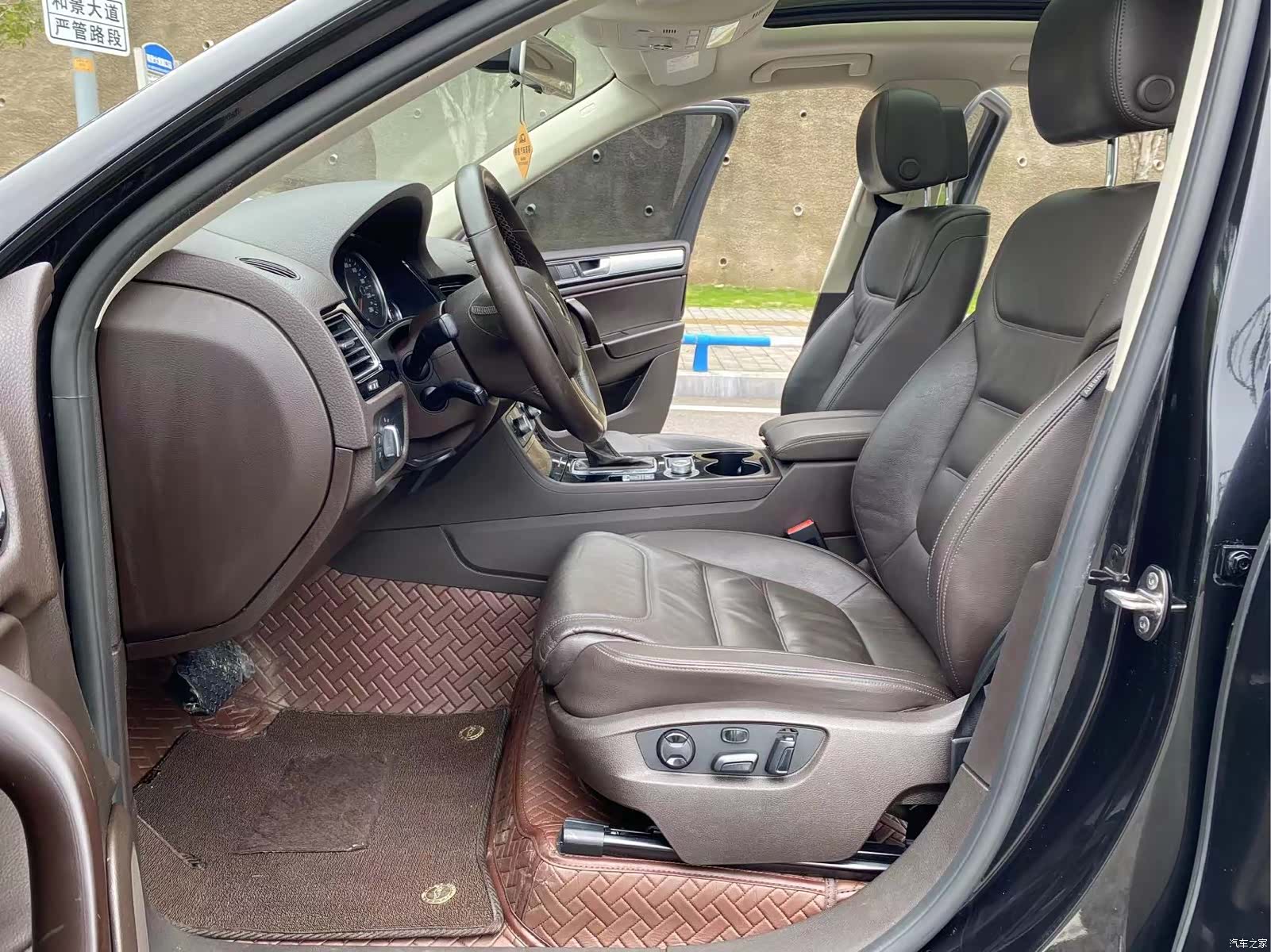 Volkswagen Touareg, 2016 9