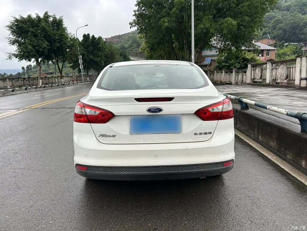 Ford Focus, 2014 15