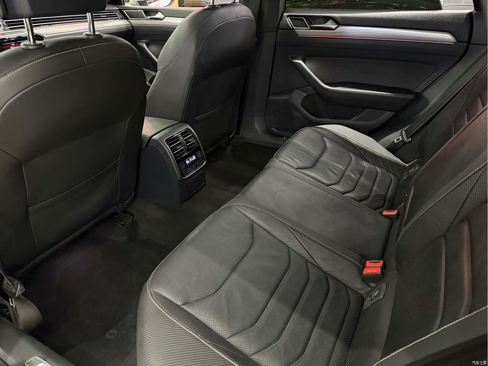 Volkswagen CC, 2019 17