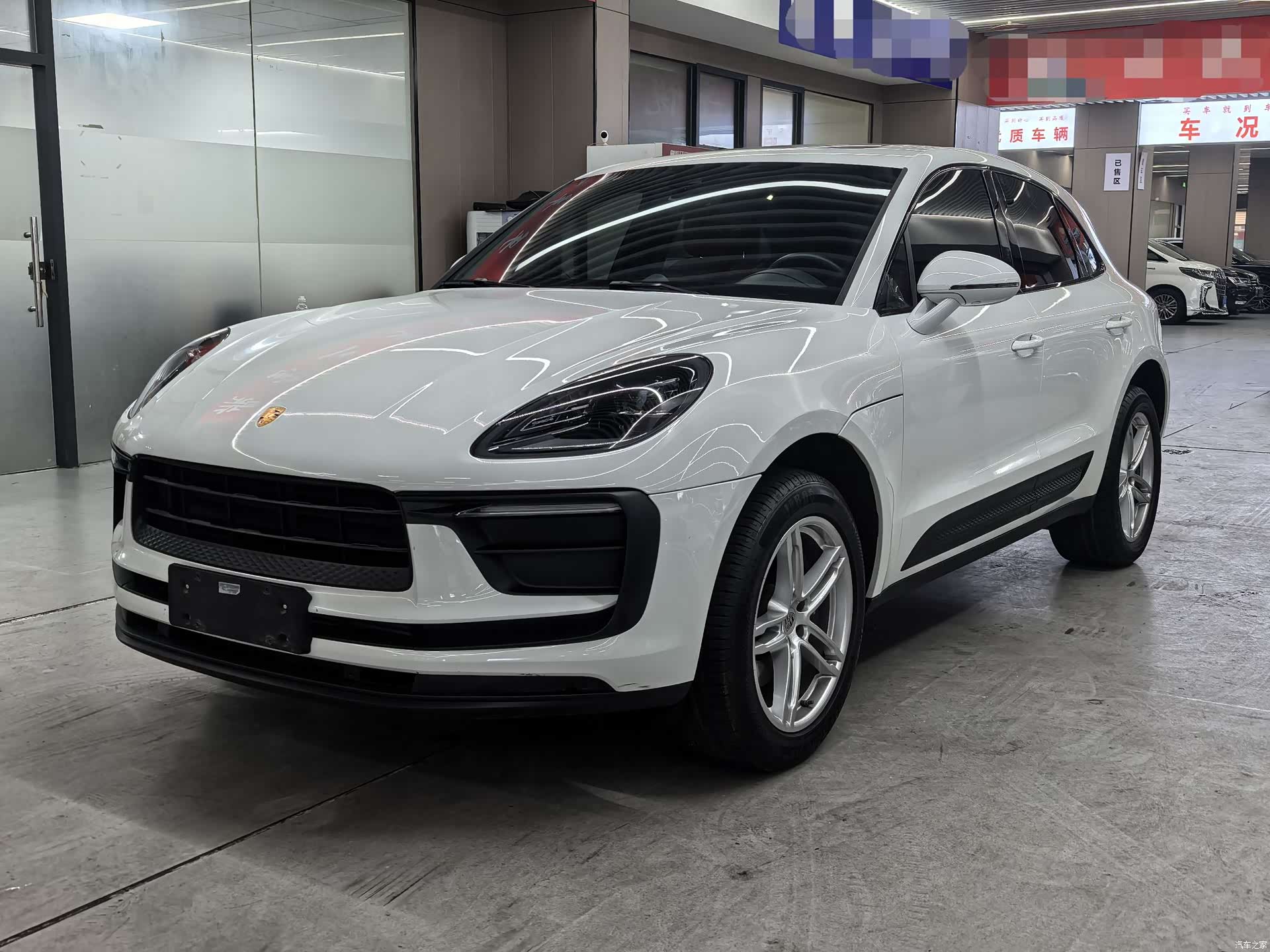 Porsche Macan, 2022 1