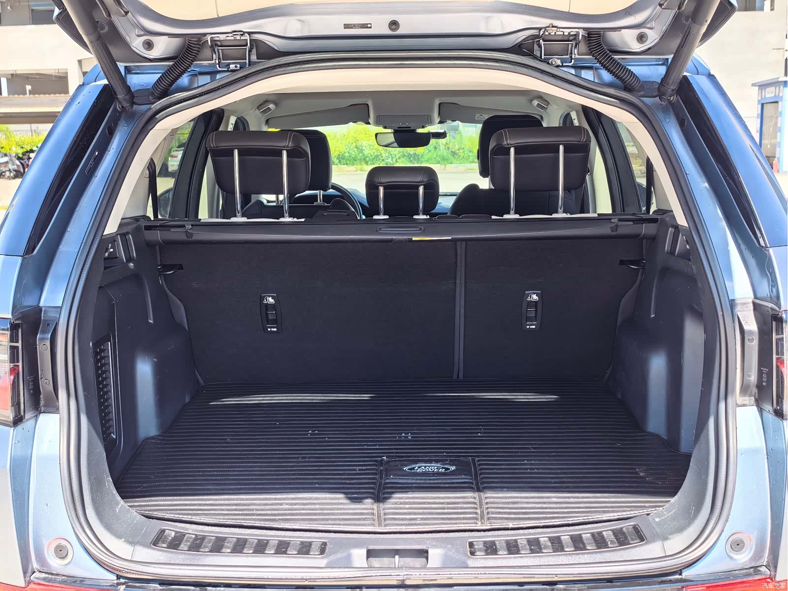 Land Rover Discovery, 2020 19
