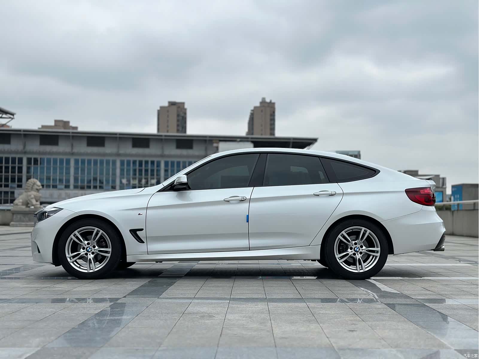 BMW 3 Series, 2021 6