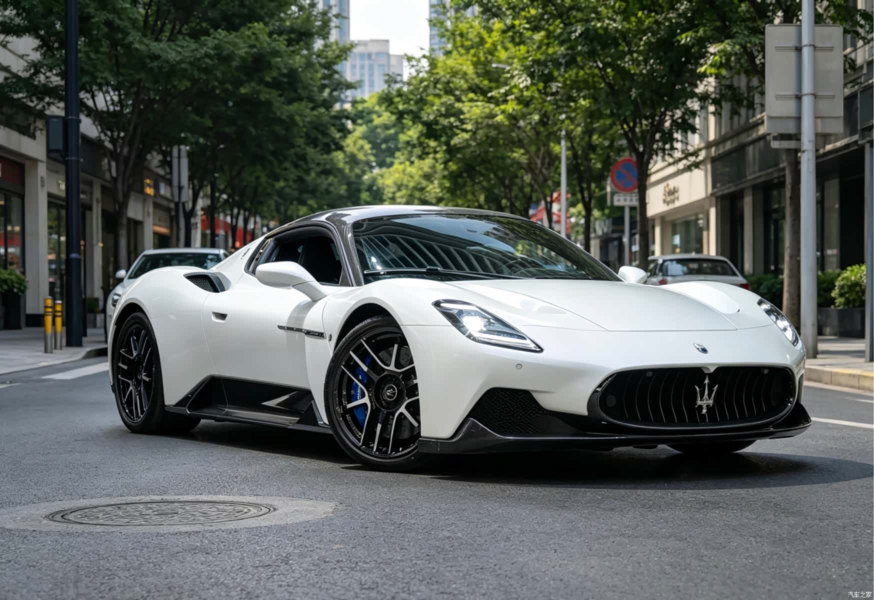 Maserati MC20