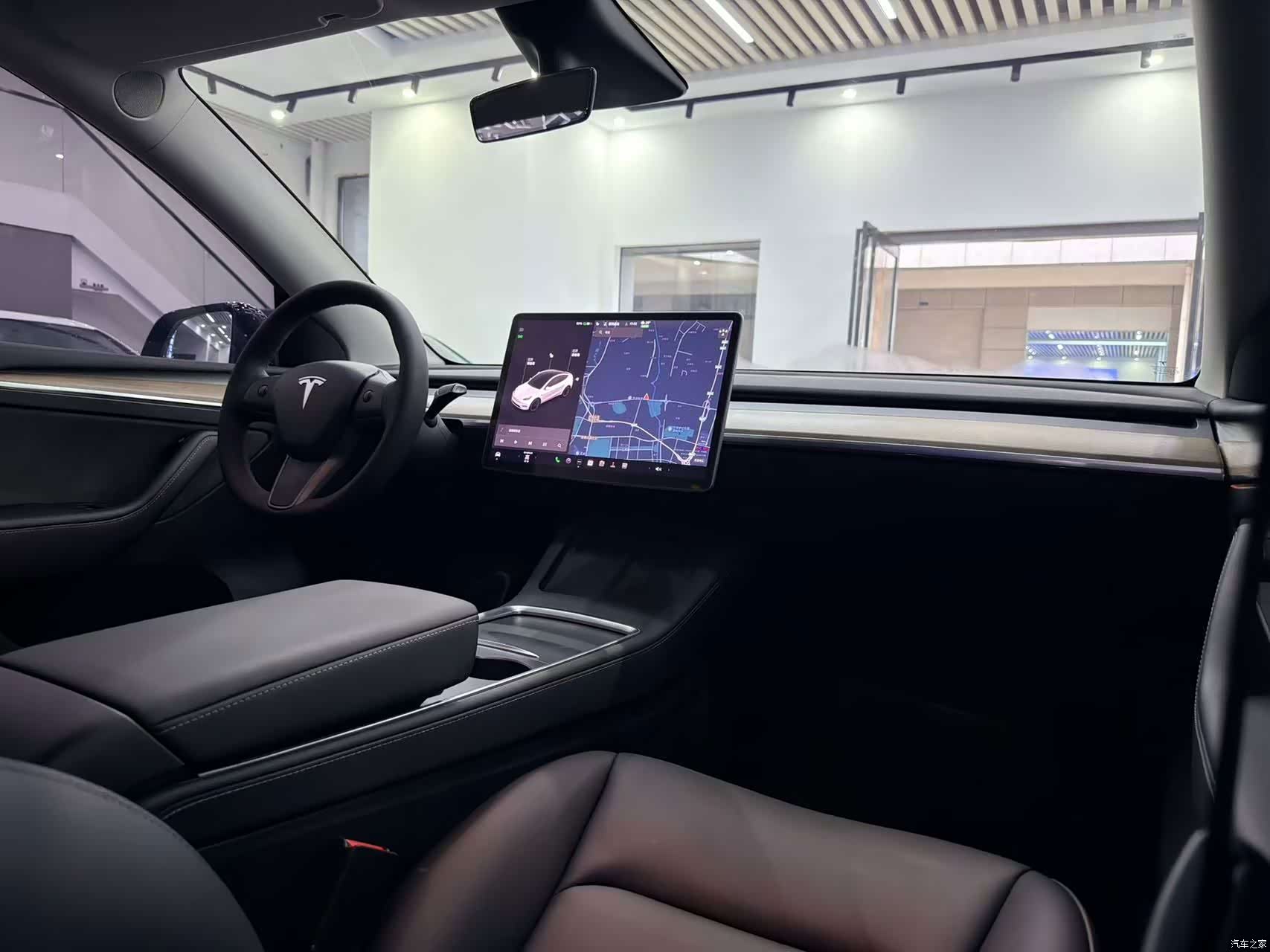 Tesla Model Y, 2022 8