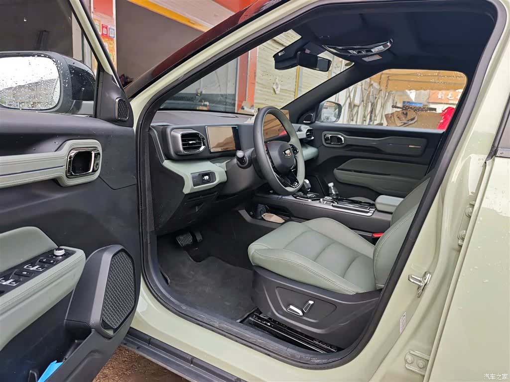 Geely 1.5TD, 2026 все фото