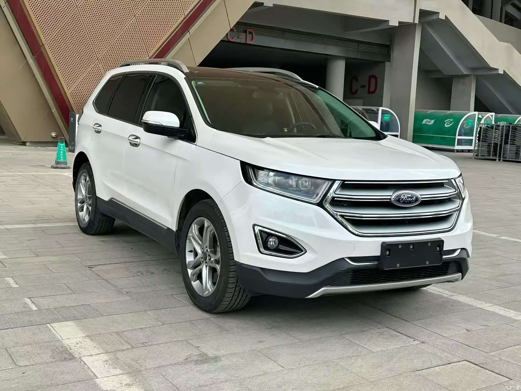 Ford Edge, 2019 3