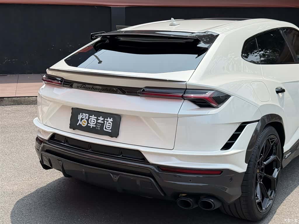 Lamborghini Urus, 2024 25