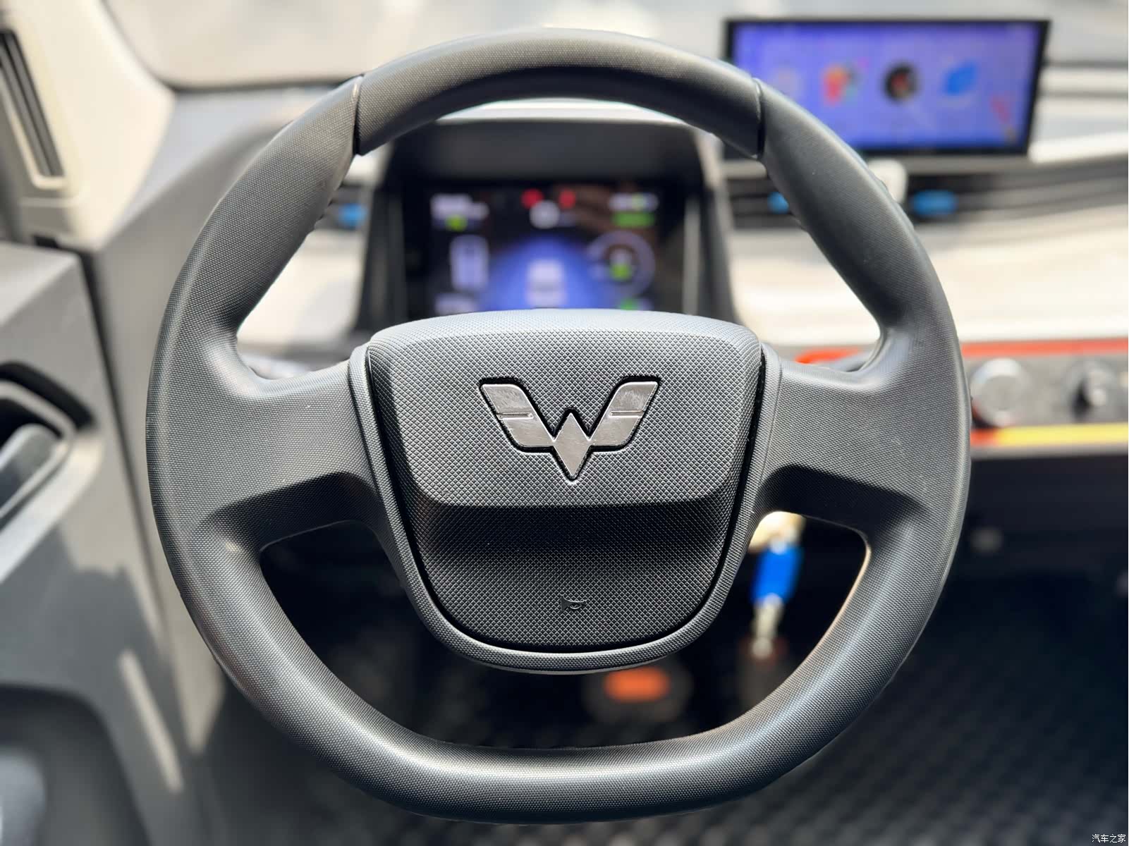 Wuling MINIEV, 2022 11
