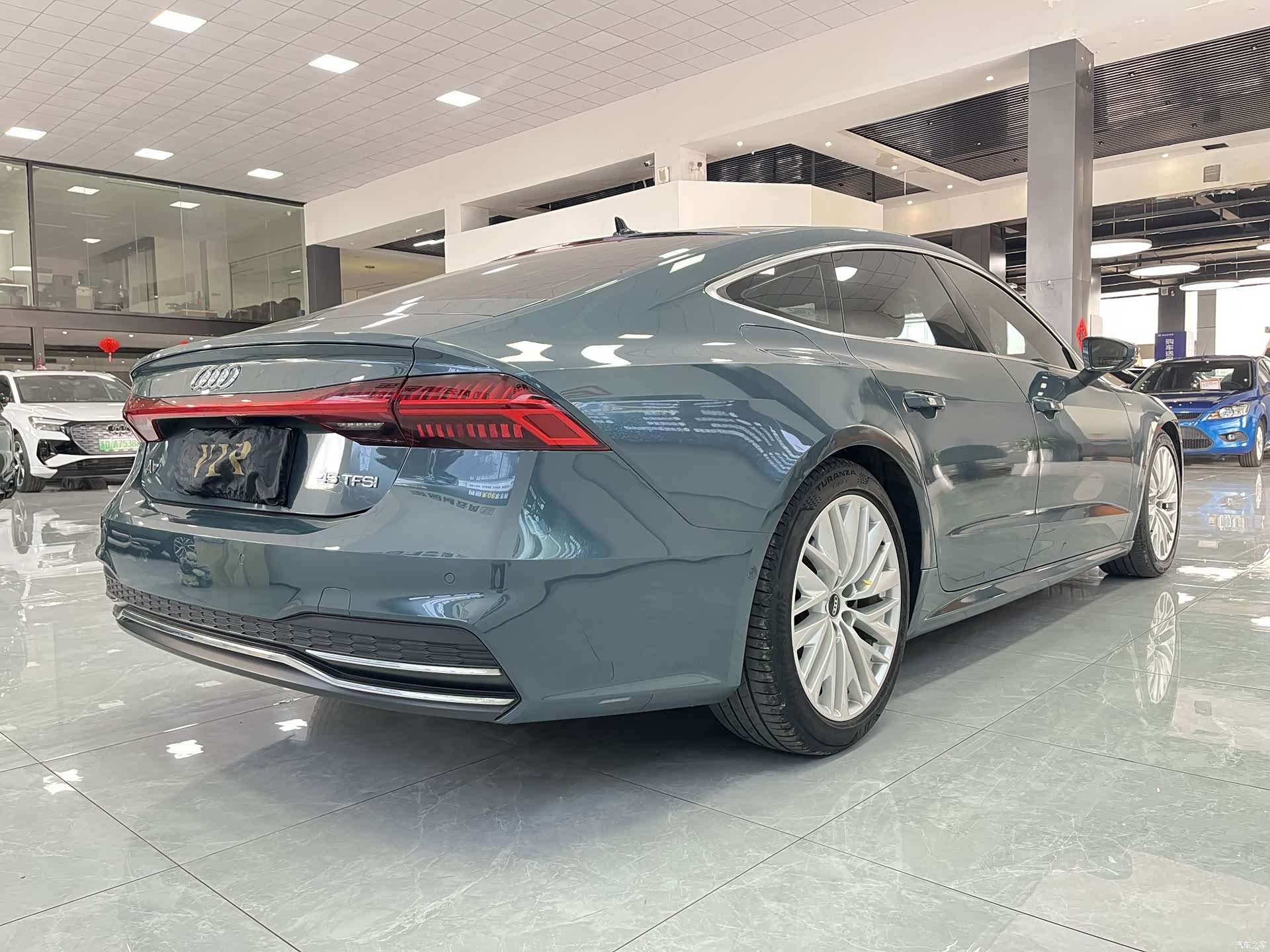 Audi A7, 2021 все фото