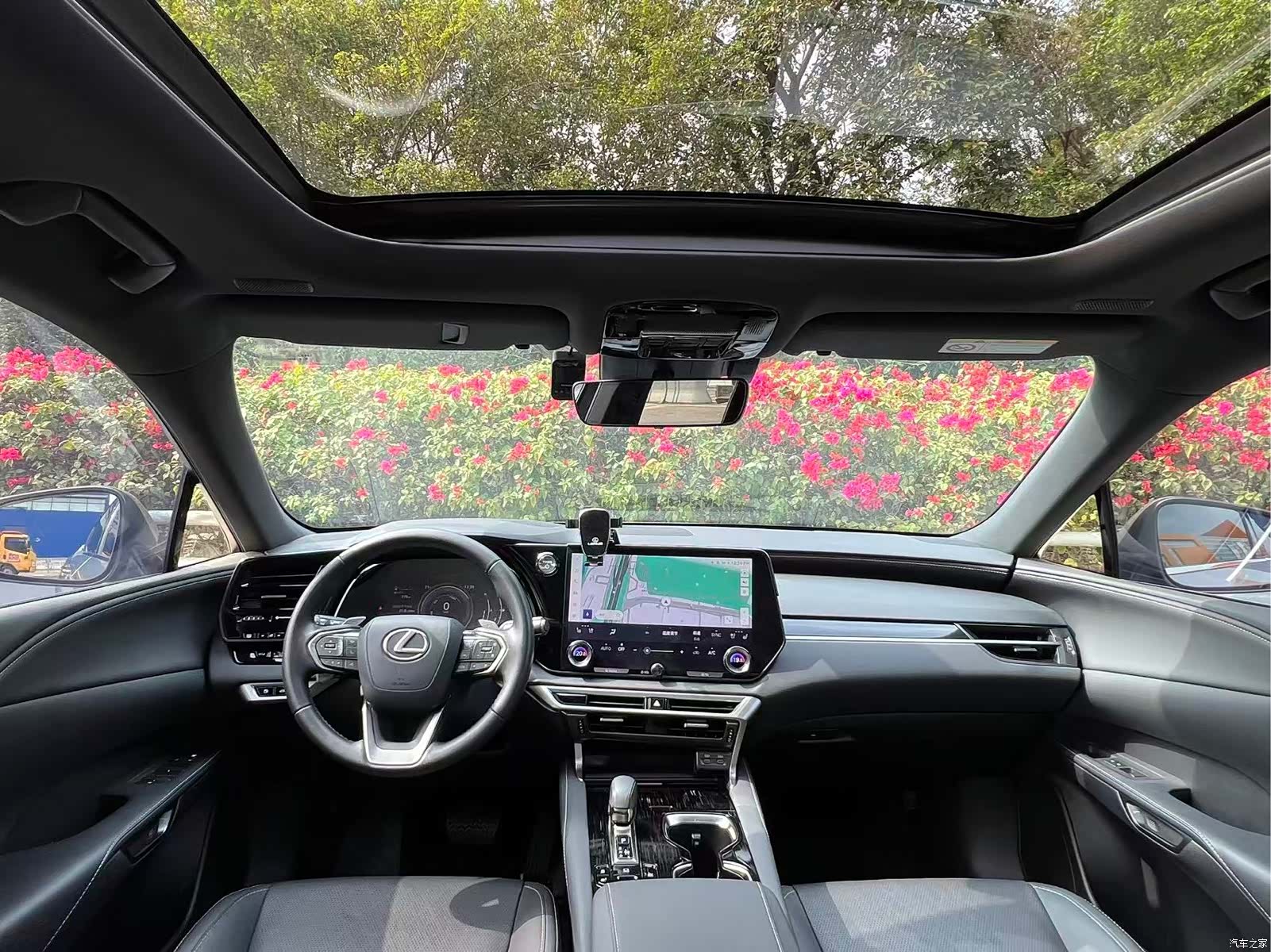 Lexus RX, 2023 8
