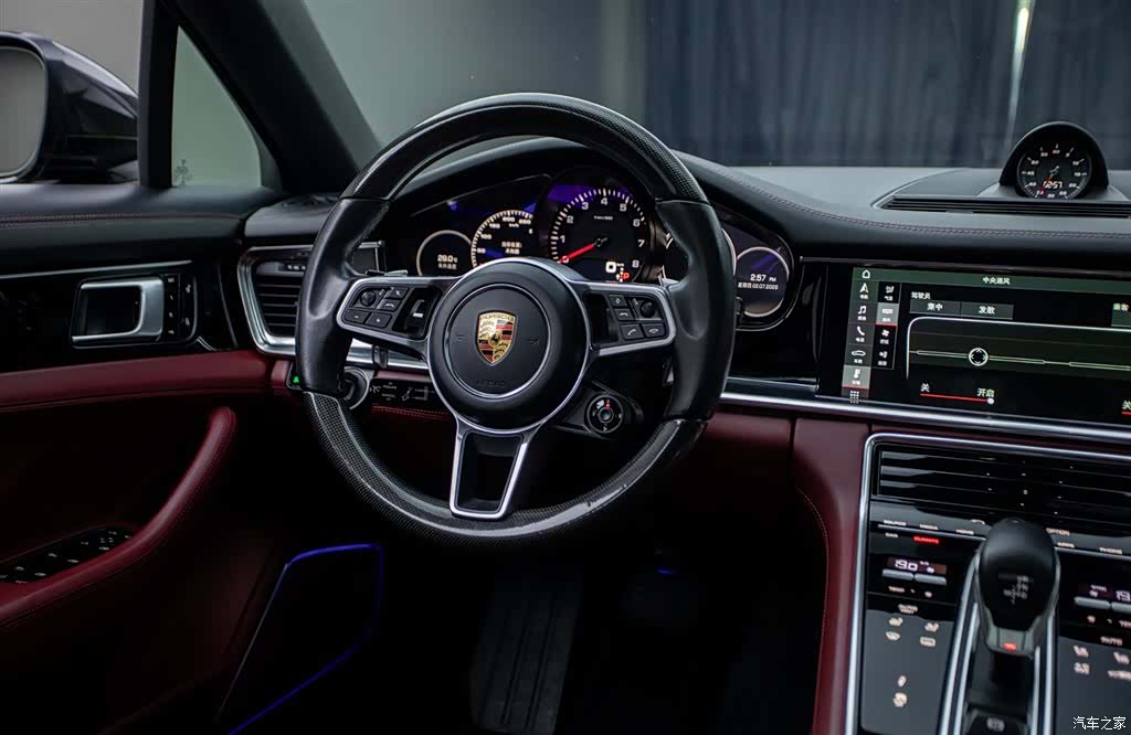 Porsche Panamera, 2018 24