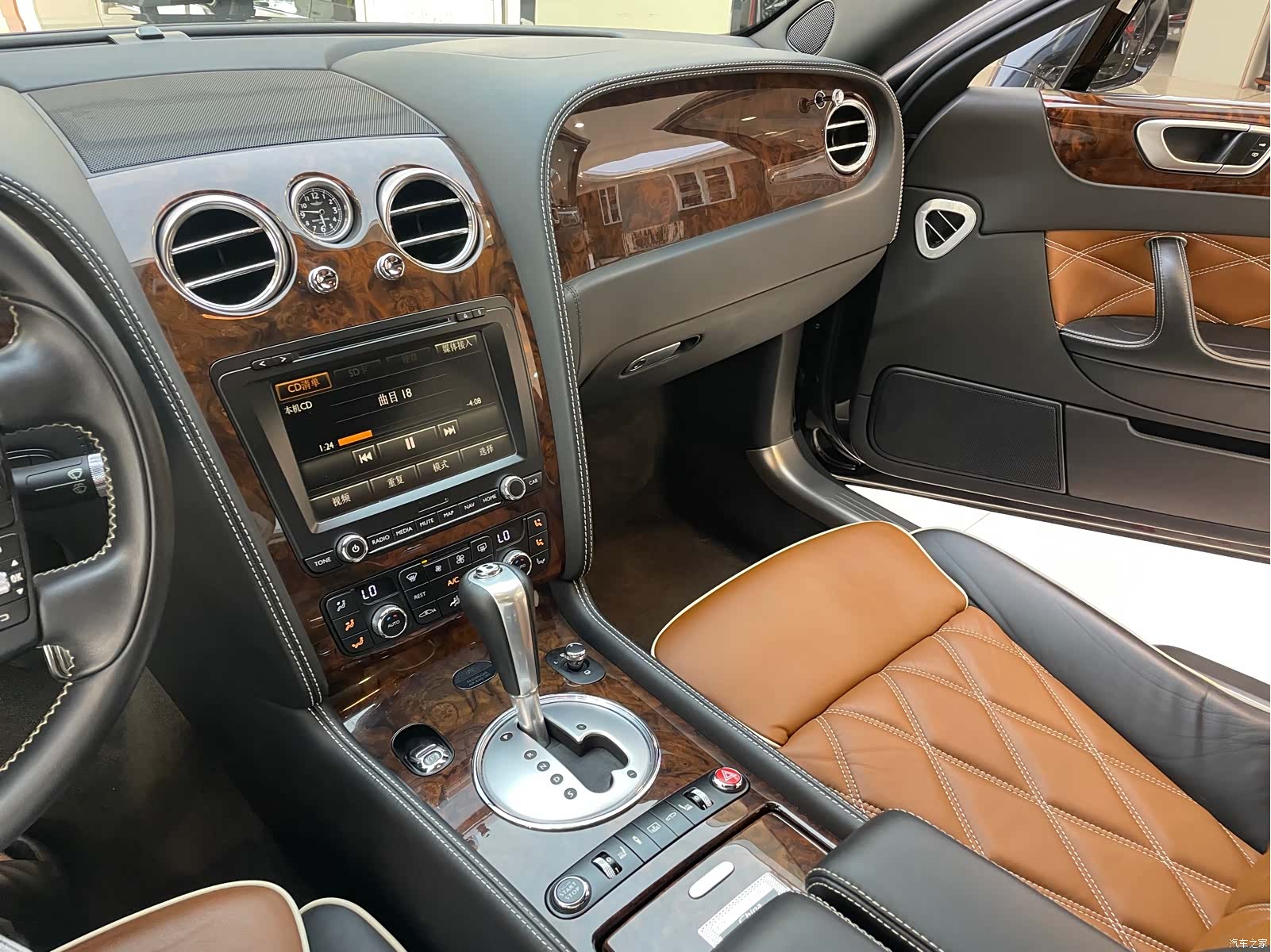 Bentley Flying Spur, 2012 31