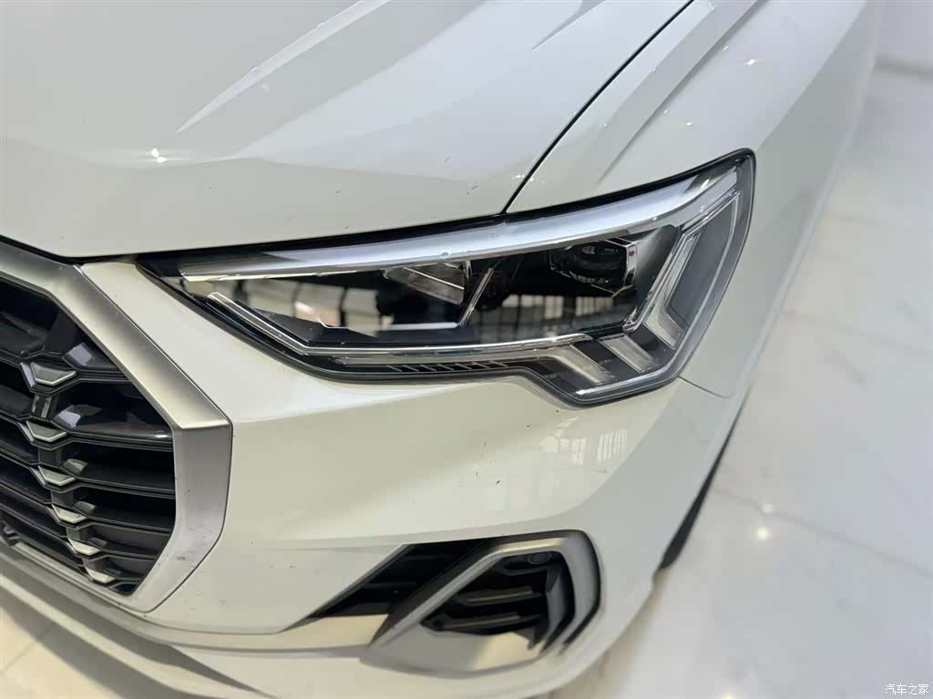 Audi Q3, 2020 15