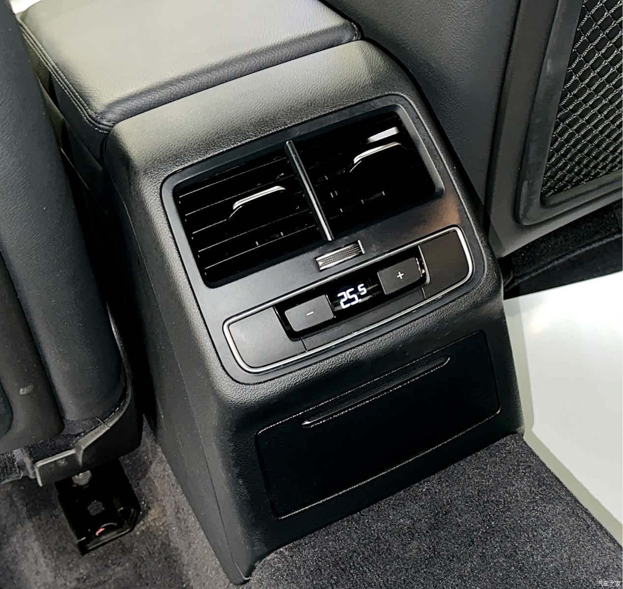 Audi A4L, 2017 8