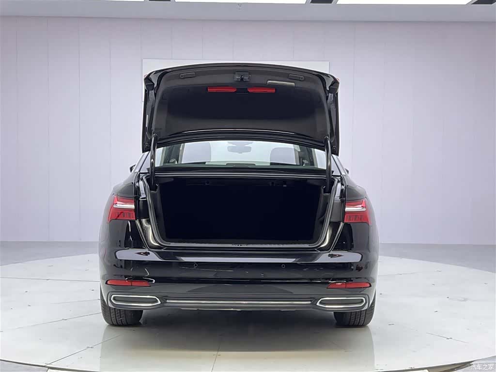 Audi A6L, 2019 6