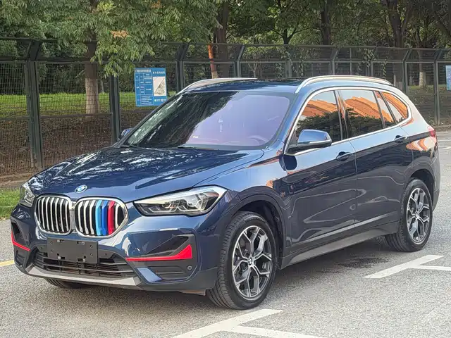 BMW X1 2022 — купить из Китая под заказ