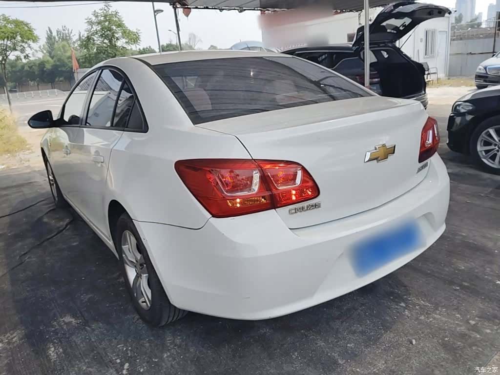 Chevrolet SE, 2015 все фото