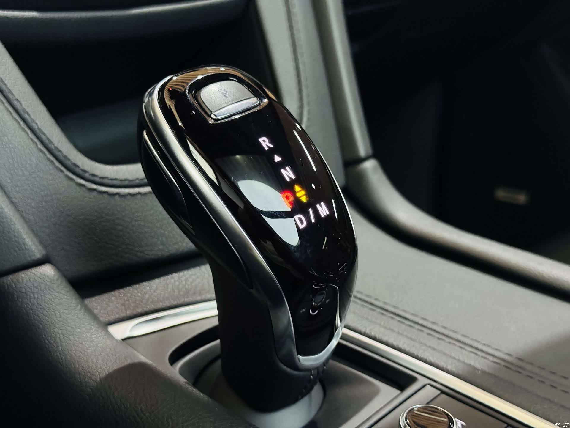 Cadillac XT5, 2021 12