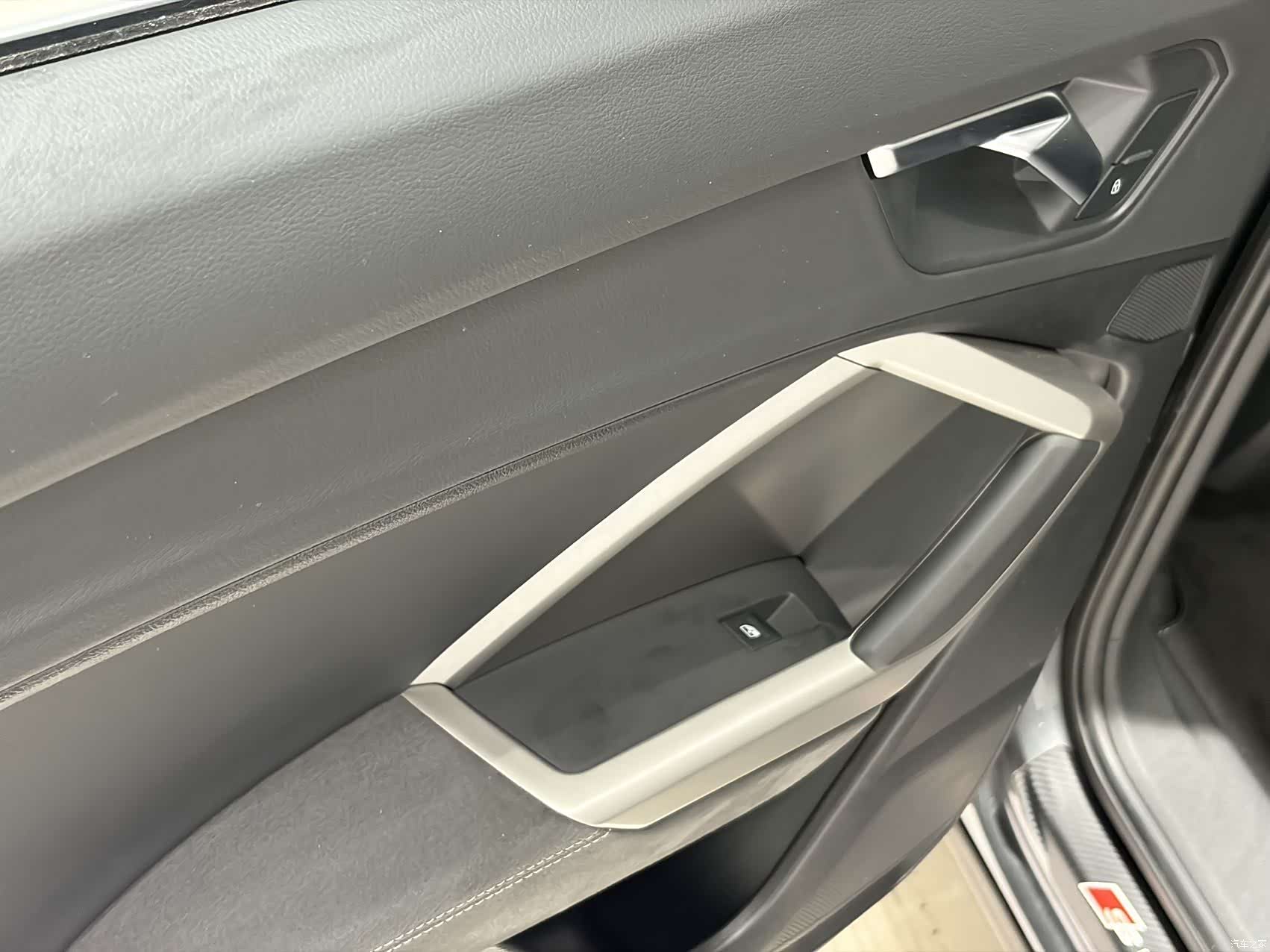 Audi Q3, 2023 12