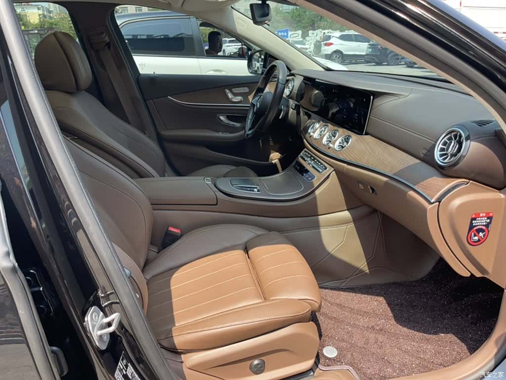 Mercedes-Benz E-Class, 2021 7
